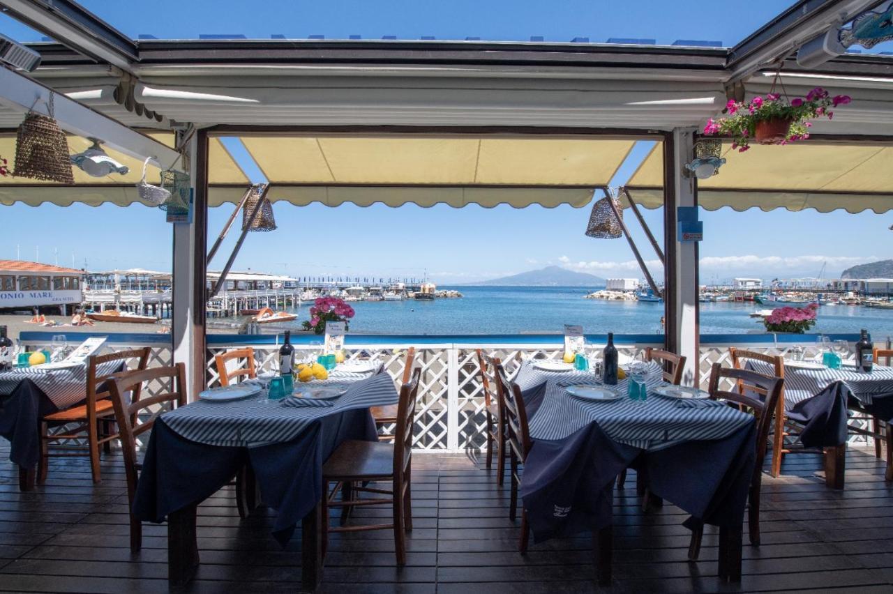 Suitevesuvio Сорренто Екстер'єр фото